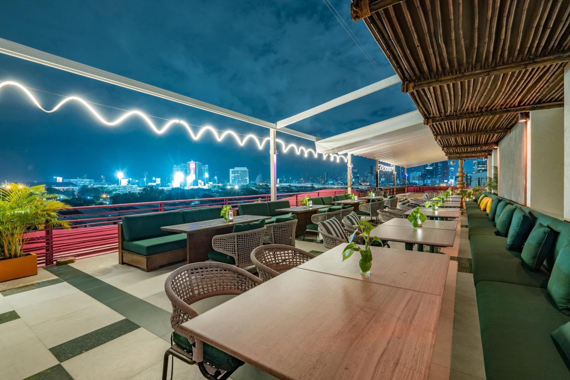 The Fig Lobby Bangkok Hotel Екстериор снимка